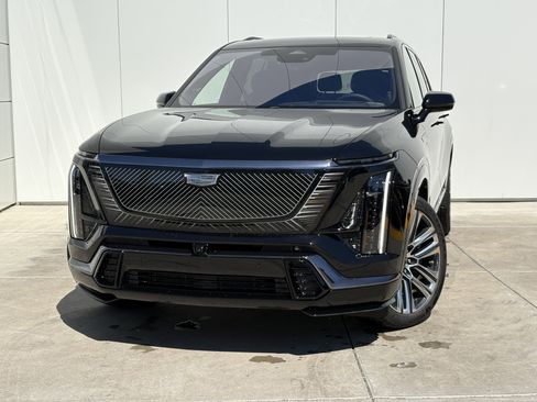 New 2026 Cadillac Vistiq Platinum image 1