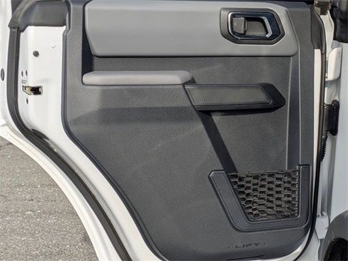 Used 2022 Ford Bronco Big Bend image 34