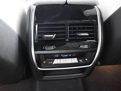 Used 2026 BMW X5 sDrive40i w/ Climate Comfort Package RWD image 15