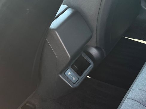 Used 2025 Kia K4 FWD image 23