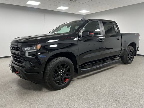 Used 2023 Chevrolet Silverado 1500 RST w/ Redline Edition image 6
