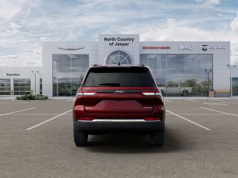 Used 2025 Jeep Grand Cherokee 4WD image 7