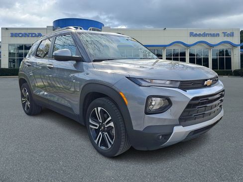 Used 2023 Chevrolet TrailBlazer LT image 1