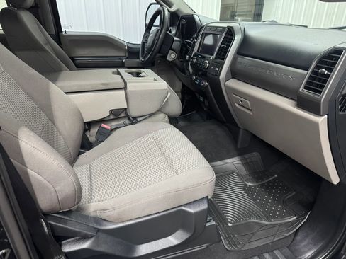 Used 2020 Ford F250 XLT w/ Snow Plow Prep Package AWD/4WD image 15