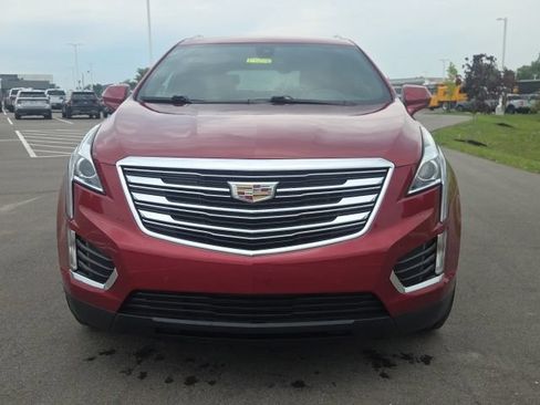 Used 2019 Cadillac XT5 Luxury FWD image 3