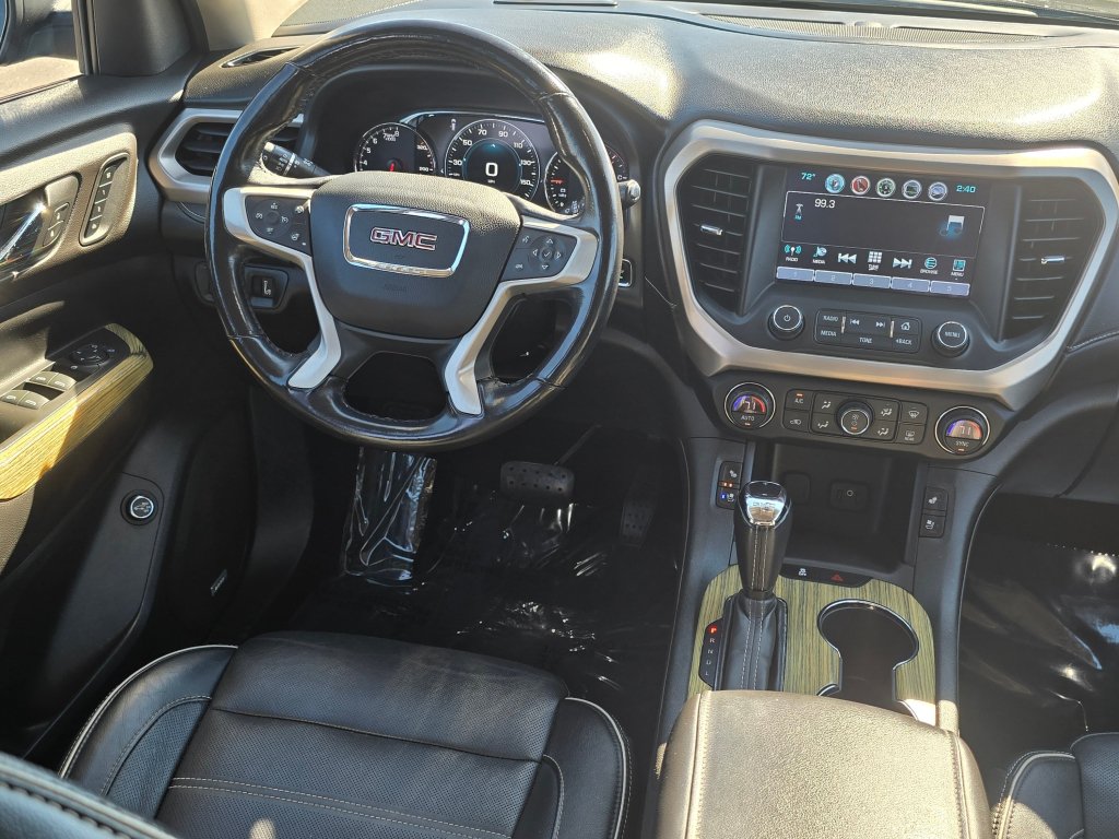 Used 2019 GMC Acadia Denali AWD/4WD image 3
