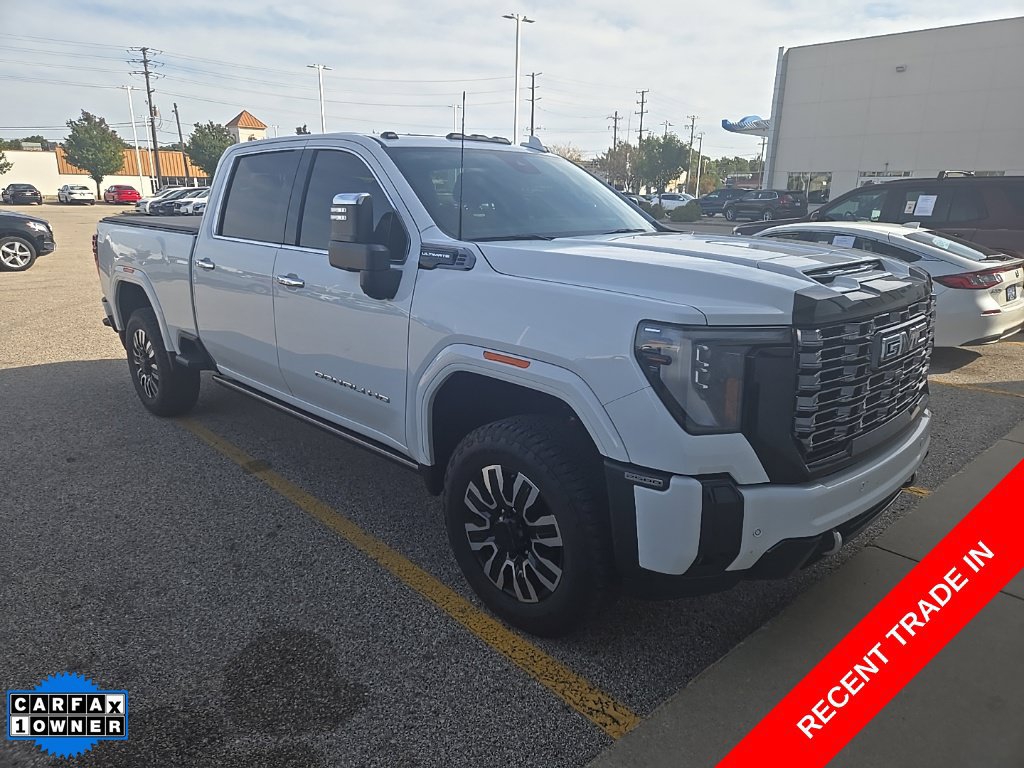 Used 2026 GMC Sierra 2500 Denali Ultimate AWD/4WD image 3