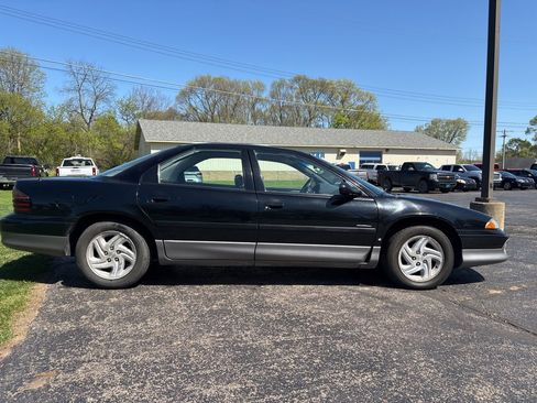 Used 1993 Dodge Intrepid ES image 7