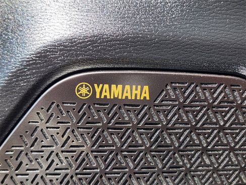 New 2025 Mitsubishi Outlander SE image 15