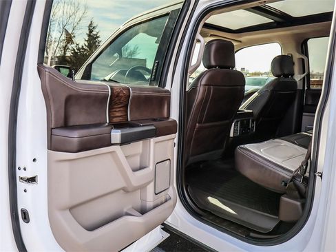 Used 2019 Ford F150 Limited image 26