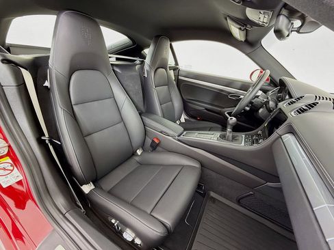 Certified 2025 Porsche 718 Cayman RWD image 28