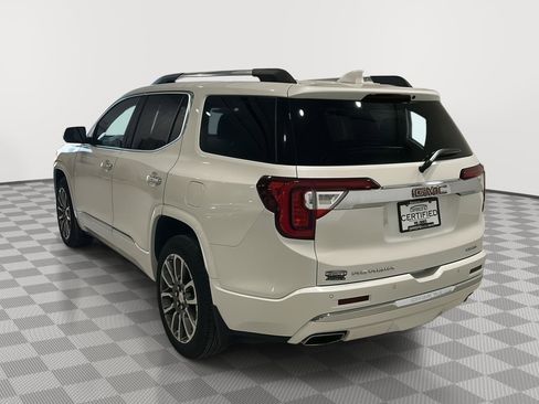 Used 2022 GMC Acadia Denali w/ Denali Ultimate Package image 3