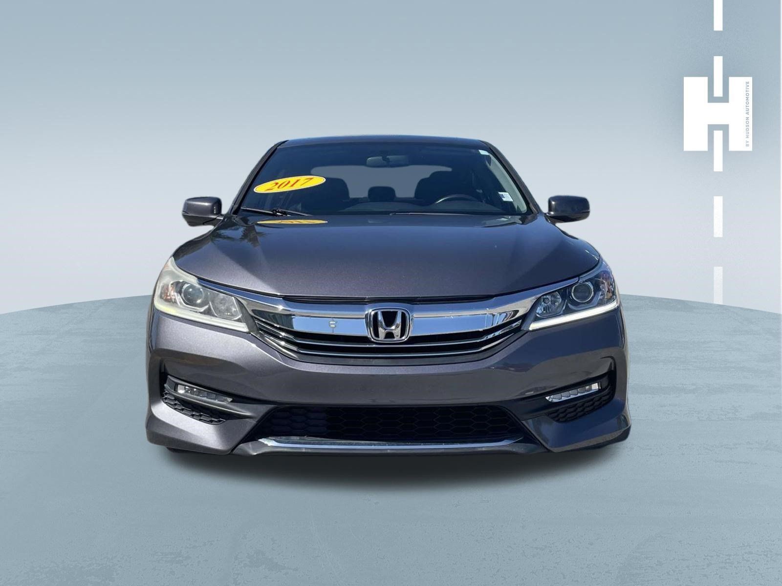 Used 2017 Honda Accord EX image 2
