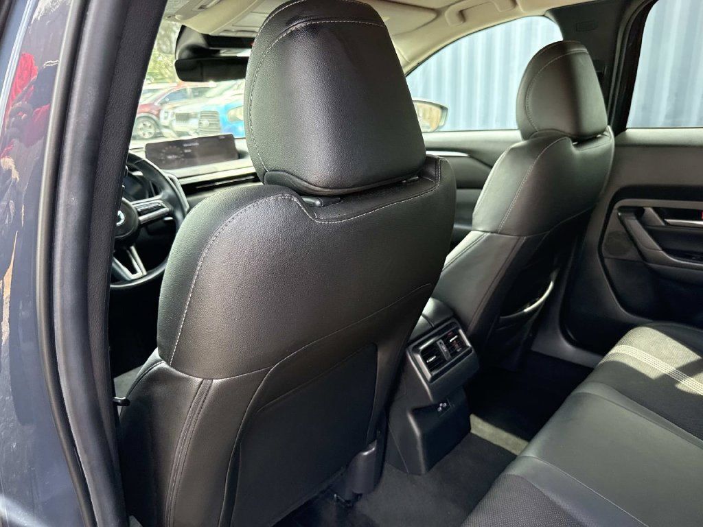 Certified 2025 MAZDA CX-50 AWD 2.5 S w/ Weather Package image 13