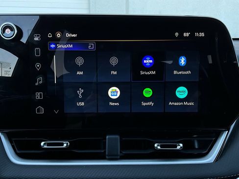 Used 2025 Chevrolet Equinox LT image 29