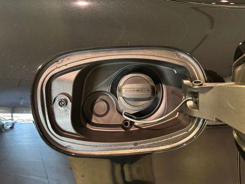 Certified 2026 Porsche Cayenne Coupe AWD/4WD image 42
