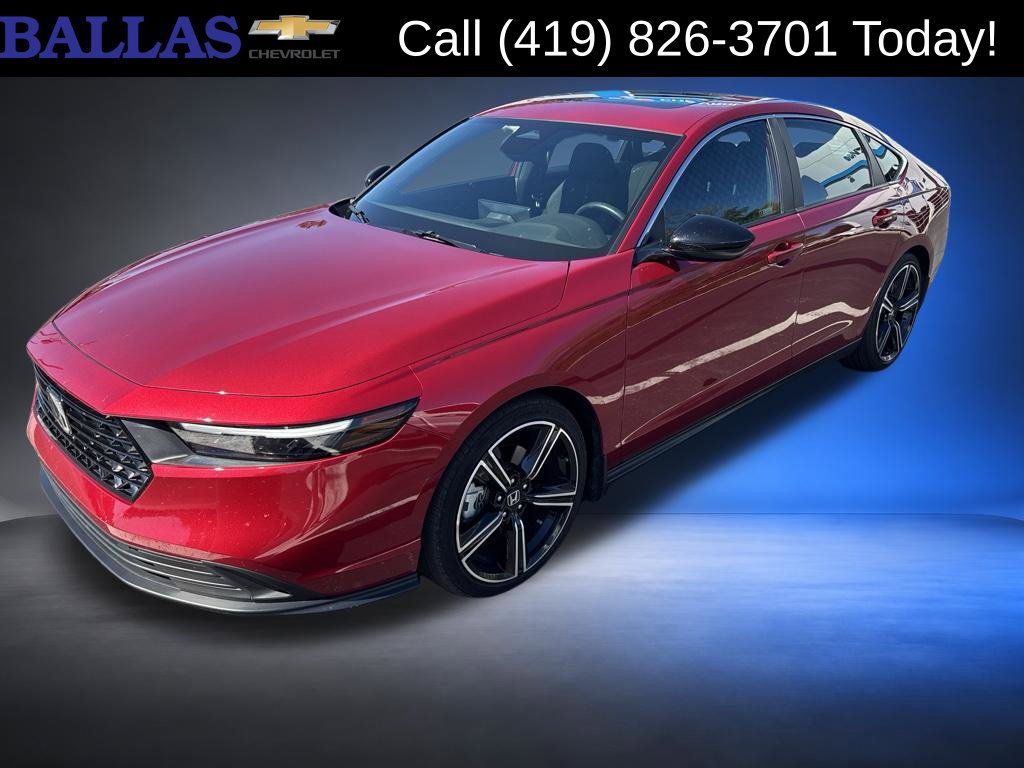 Used 2024 Honda Accord Sport image 1