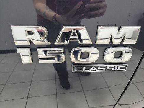 Used 2019 RAM 1500 Big Horn image 24