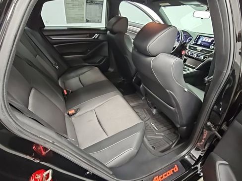 Used 2019 Honda Accord Sport image 34