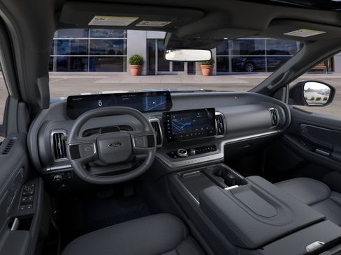 New 2026 Ford Expedition Platinum w/ Stealth Appearance Package AWD/4WD image 9