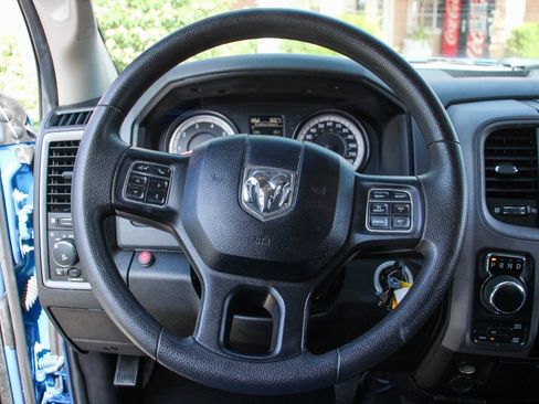 Used 2019 RAM 1500 Express w/ Express Value Package image 19