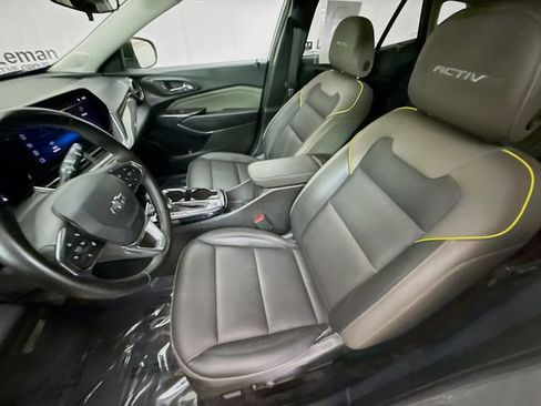 Used 2024 Chevrolet Trax ACTIV w/ Driver Confidence Package FWD image 22