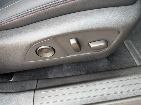 Used 2026 Chevrolet Equinox EV RS w/ Convenience Package II AWD/4WD image 18