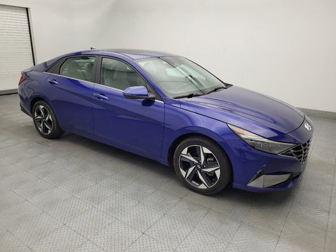 Used 2023 Hyundai Elantra Limited FWD image 11