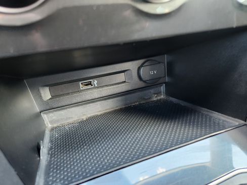 Used 2019 Volkswagen Tiguan S w/ Driver Assistance Package image 32