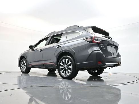 Used 2023 Subaru Outback Touring image 32