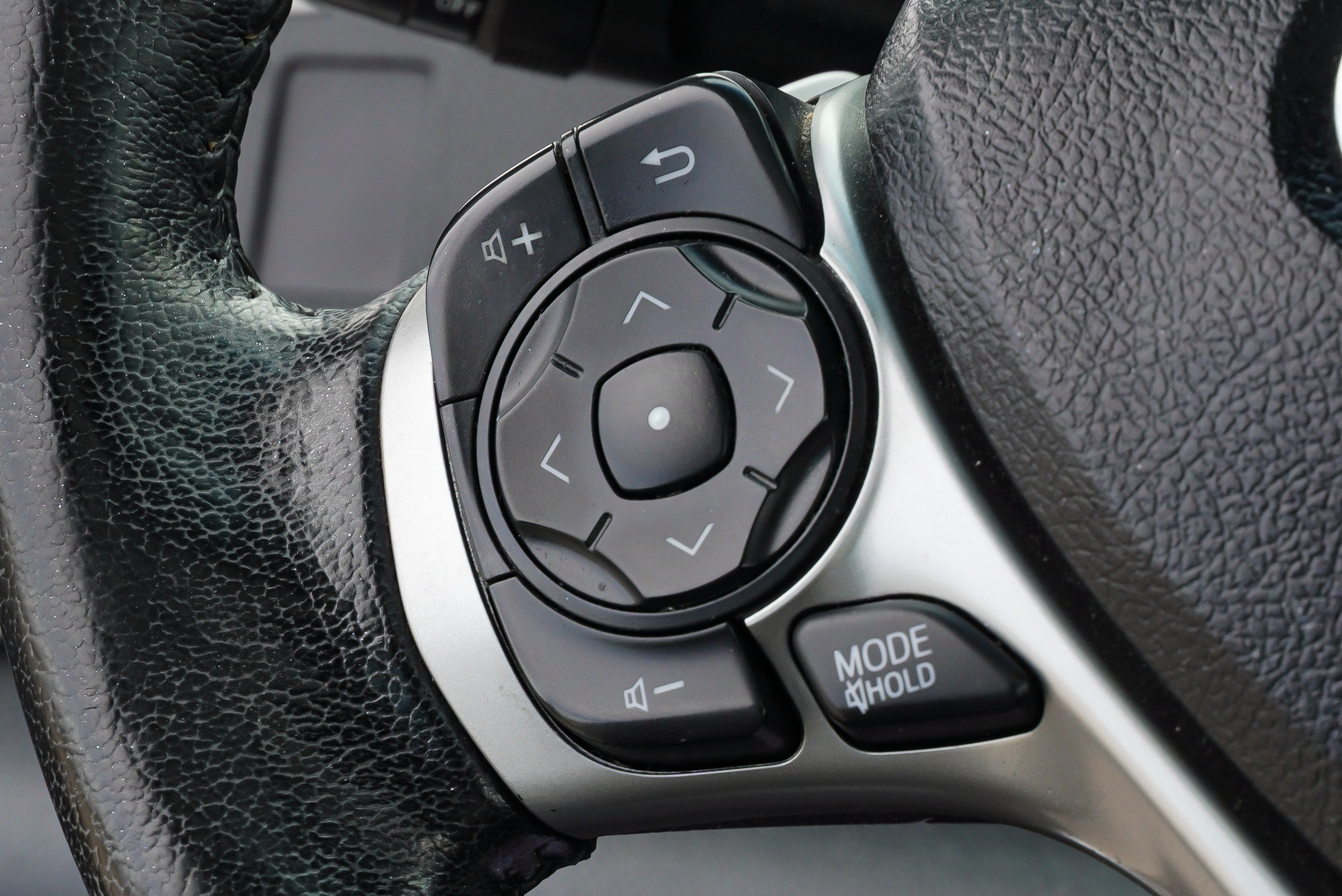 Used 2013 Toyota Camry SE FWD image 32