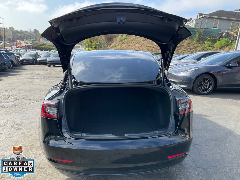 Used 2023 Tesla Model 3 Standard Range RWD image 10