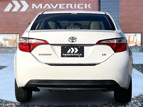 Used 2014 Toyota Corolla LE image 6