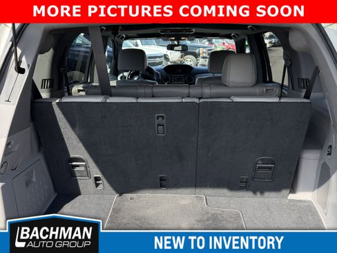 Used 2015 Honda Pilot Touring image 9