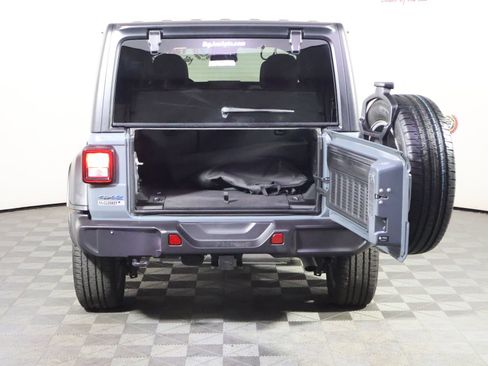 Used 2025 Jeep Wrangler Unlimited Sport S 4xe w/ Convenience Group AWD/4WD image 9
