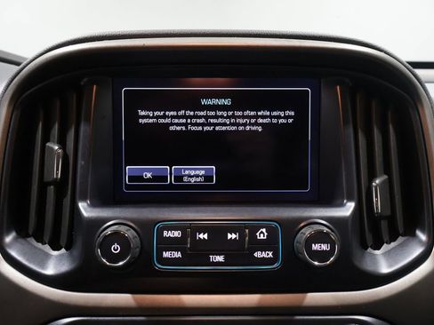 Used 2017 Chevrolet Colorado Z71 image 22