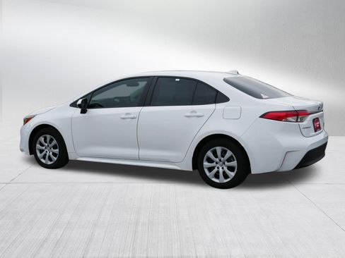 Certified 2024 Toyota Corolla LE image 5