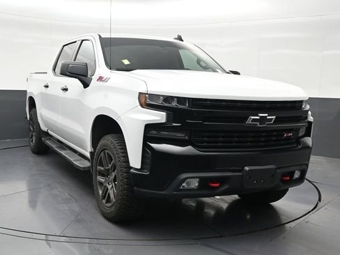 Used 2021 Chevrolet Silverado 1500 LT Trail Boss w/ Convenience Package II AWD/4WD image 8
