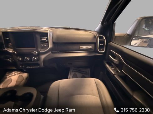 Used 2024 RAM 2500 Big Horn AWD/4WD image 20