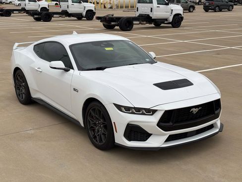 Used 2024 Ford Mustang GT Premium w/ GT Performance Package image 12