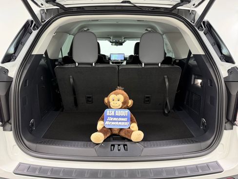 New 2026 Ford Explorer Active w/ Active Comfort Package image 8