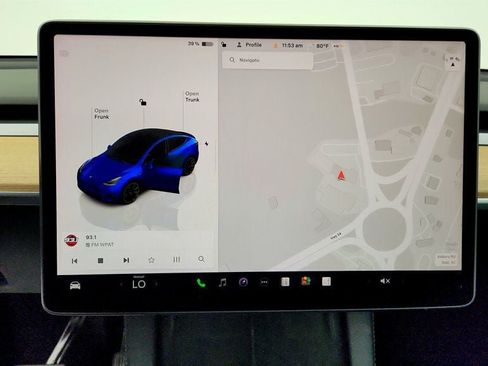 Used 2022 Tesla Model Y Long Range AWD/4WD image 22