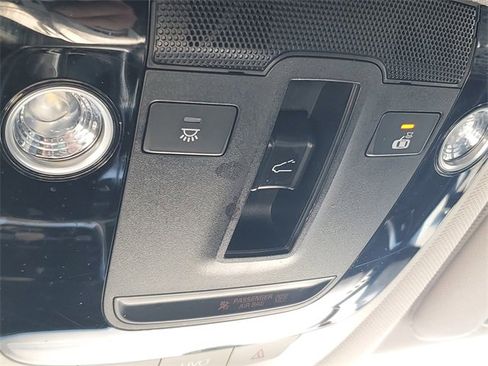 Used 2021 Kia Sorento SX Prestige image 34