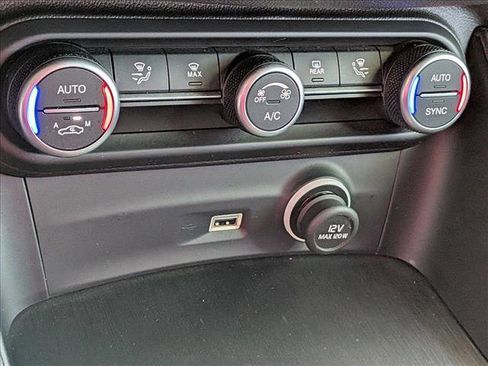 Used 2020 Alfa Romeo Stelvio w/ Nero Edizione RWD image 14