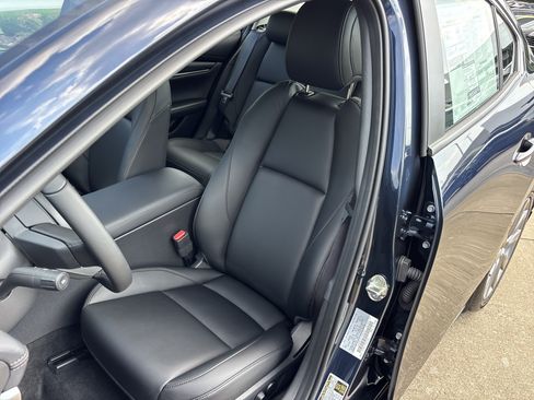 New 2026 MAZDA MAZDA3 2.5 S Sedan w/ Preferred Pkg FWD image 18