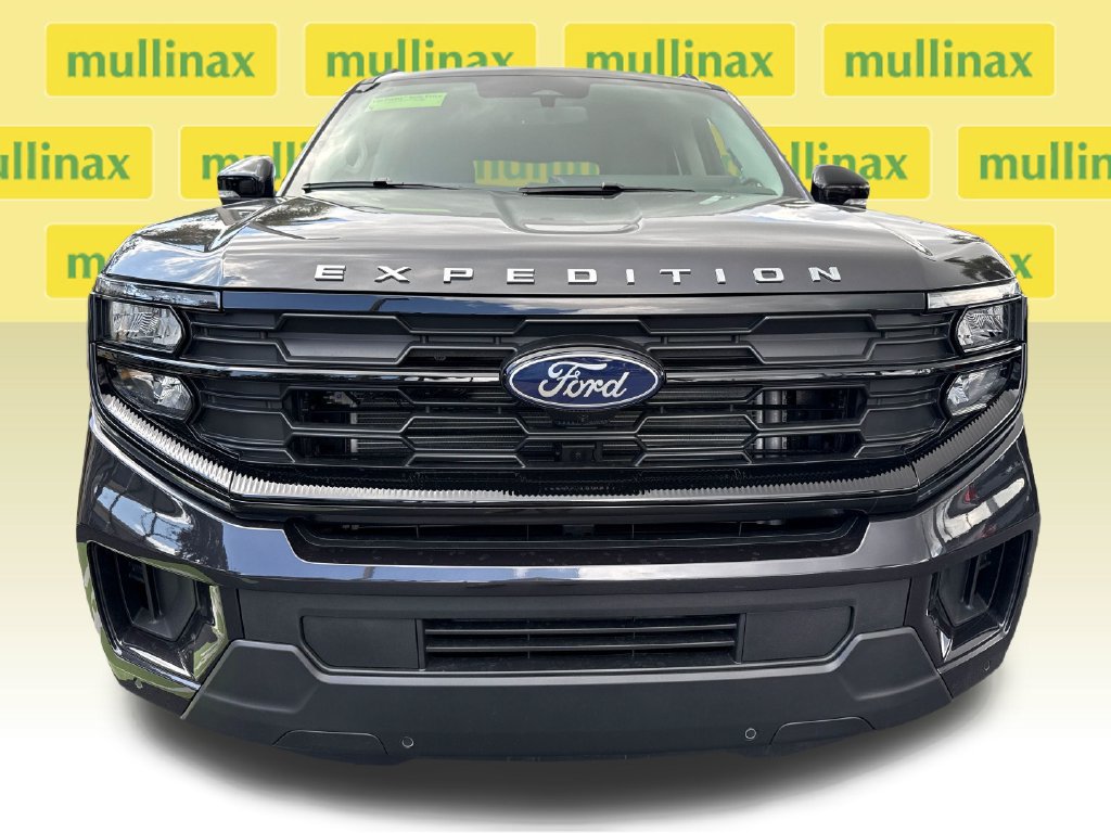 New 2026 Ford Expedition Max Active RWD image 12