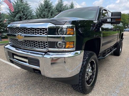 Used 2019 Chevrolet Silverado 2500 W/T w/ WT Convenience Package AWD/4WD image 32