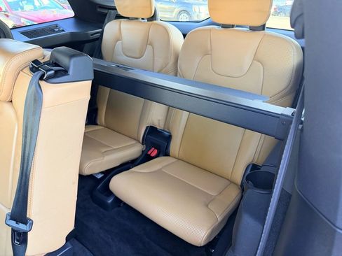 Used 2016 Volvo XC90 T6 image 14