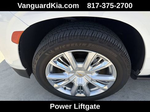 Used 2021 Chevrolet Tahoe High Country w/ Premium Package AWD/4WD image 22