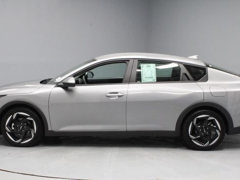 Used 2025 Kia K4 EX FWD image 7